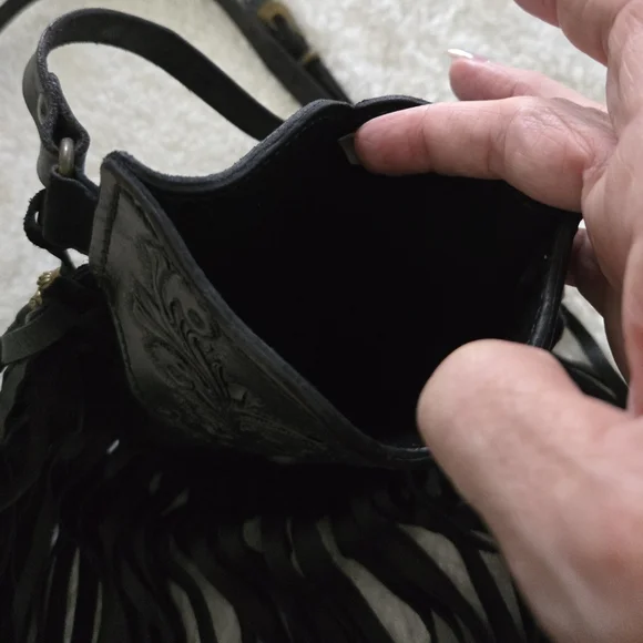 RESERVED❣️❣️Buffalo Girl Suede Phone Pouch - Picture 8 of 14